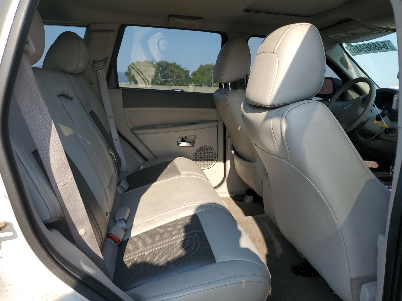 2005 Jeep Grand Cherokee Limited VIN: 1J8HS58N65C594375 Lot: 64886945