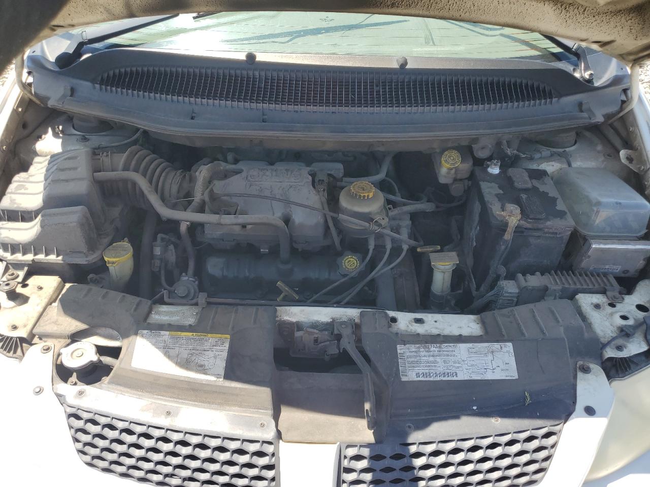 2001 Dodge Grand Caravan Se VIN: 1B4GP24381B252589 Lot: 64830425