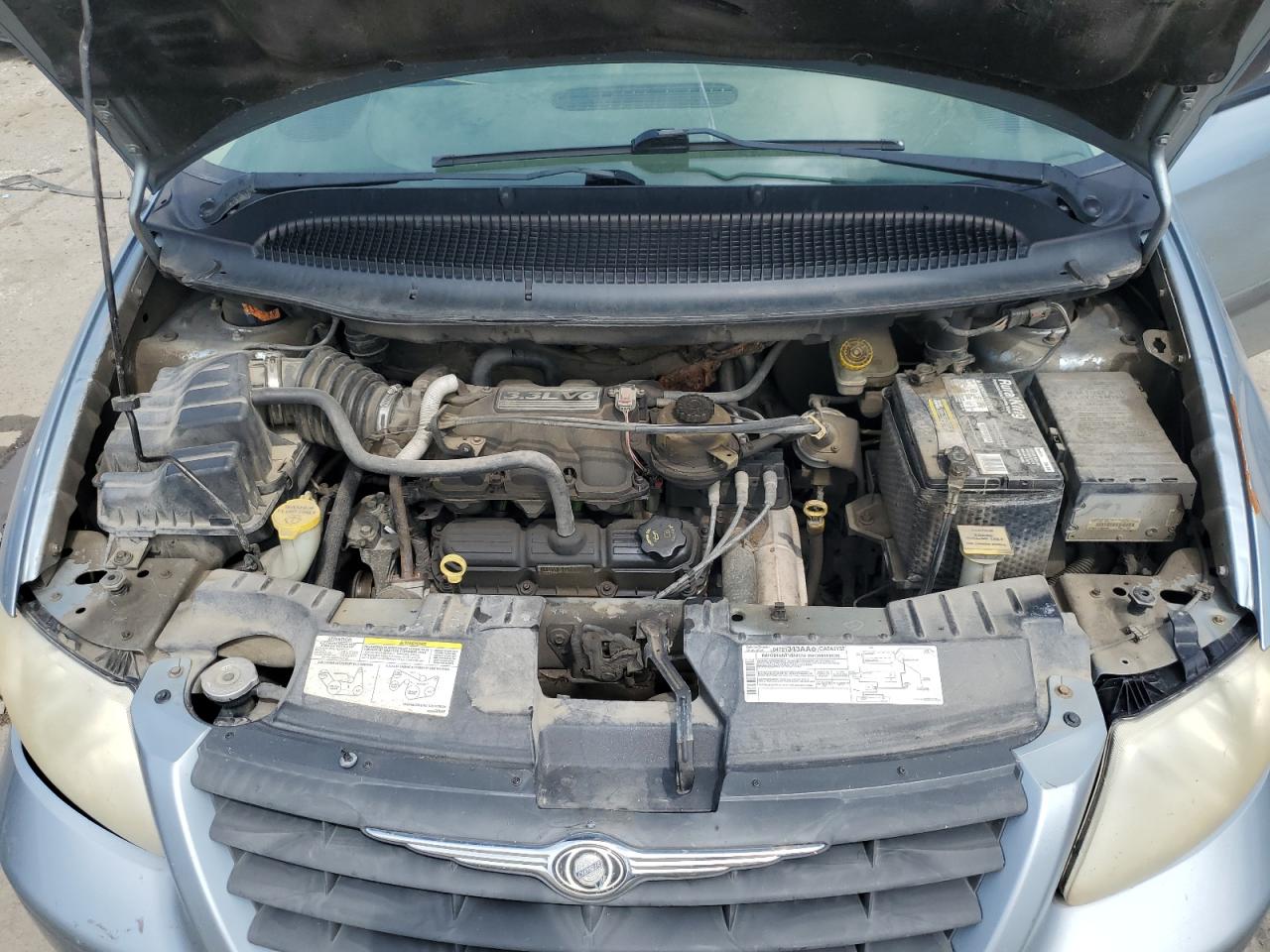 2005 Chrysler Town & Country VIN: 1C4GP45RX5B295113 Lot: 64382925