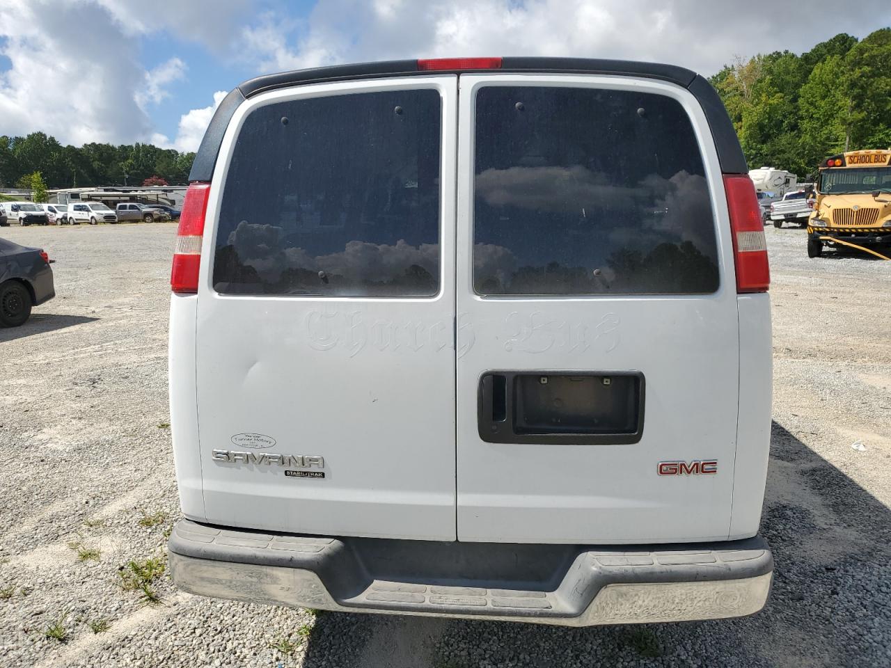 2006 GMC Savana G3500 VIN: 1GJHG39U261189784 Lot: 62681595