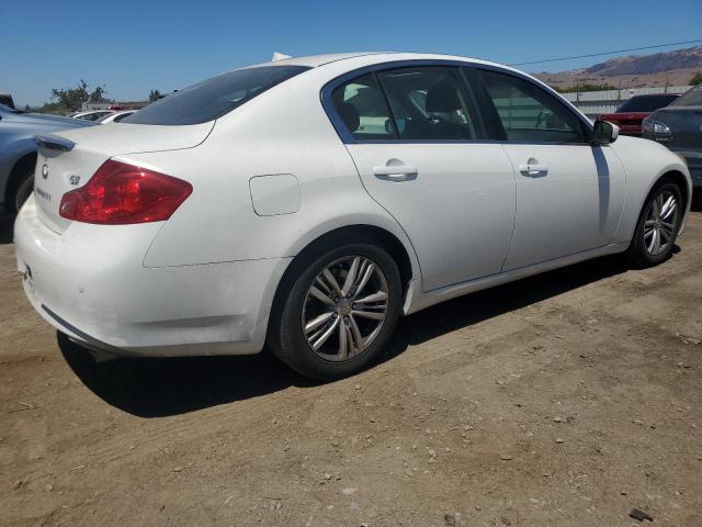  INFINITI G37 2013 White