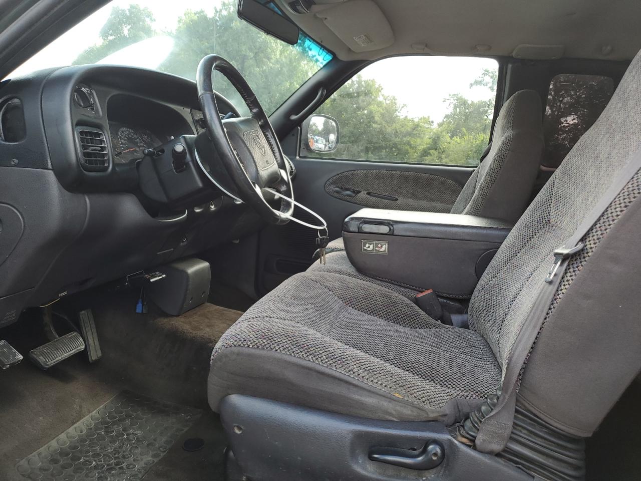 2000 Dodge Ram 2500 VIN: 3B7KC236XYG145114 Lot: 64314695