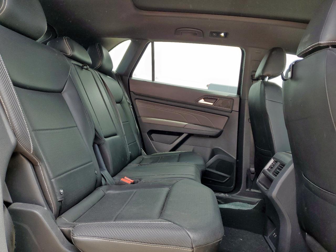 1v2jc2ca0mc235836 1V2JC2CA0MC235836 2021 Volkswagen Atlas Cross Sport Se