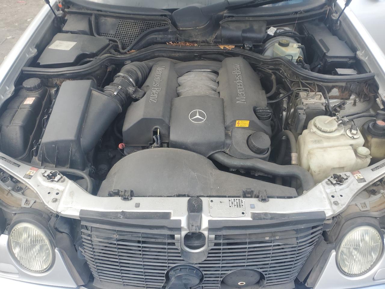 1998 Mercedes-Benz E 320 4Matic VIN: WDBJH82F6WX001973 Lot: 63222205