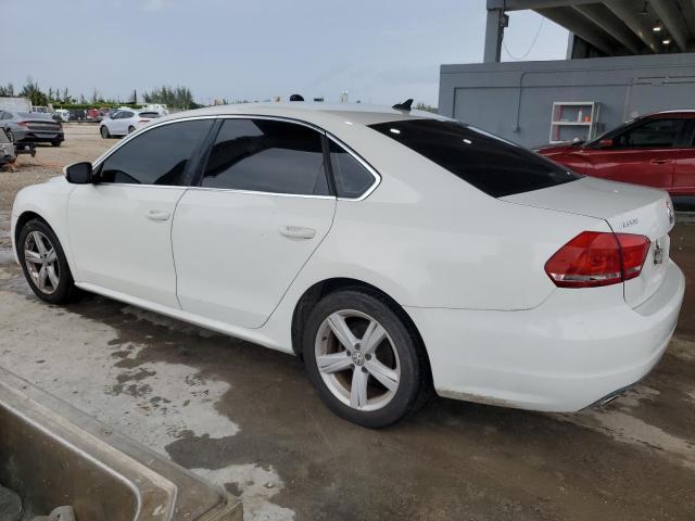  VOLKSWAGEN PASSAT 2013 Biały