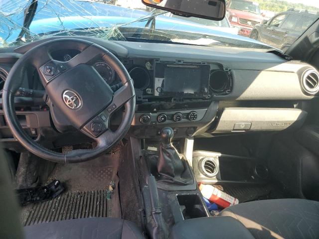  TOYOTA TACOMA 2017 Granatowy