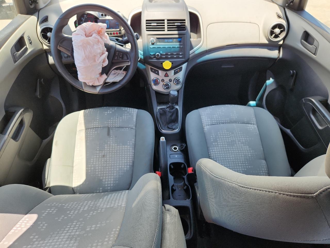 2015 Chevrolet Sonic Ls VIN: 1G1JB6SG3F4113902 Lot: 64448205