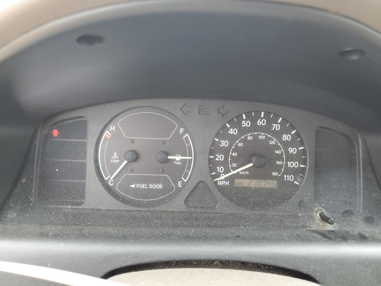 2001 Chevrolet Geo Prizm Base VIN: 1Y1SK52801Z402452 Lot: 65046695