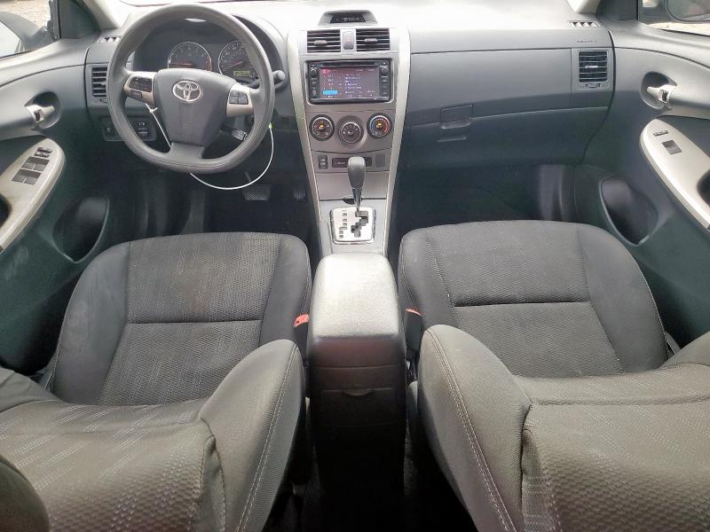  TOYOTA COROLLA 2013 Srebrny