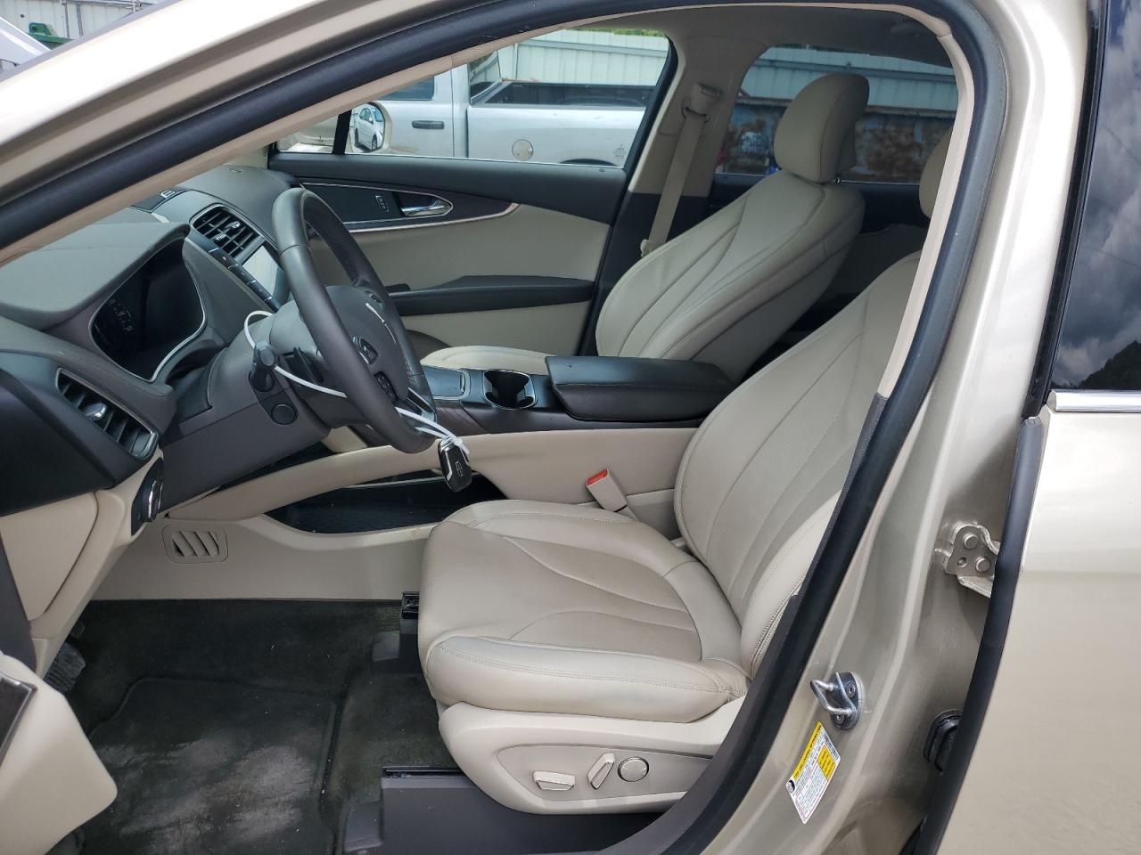 2017 Lincoln Mkx Reserve VIN: 2LMPJ8LR4HBL48401 Lot: 66480125