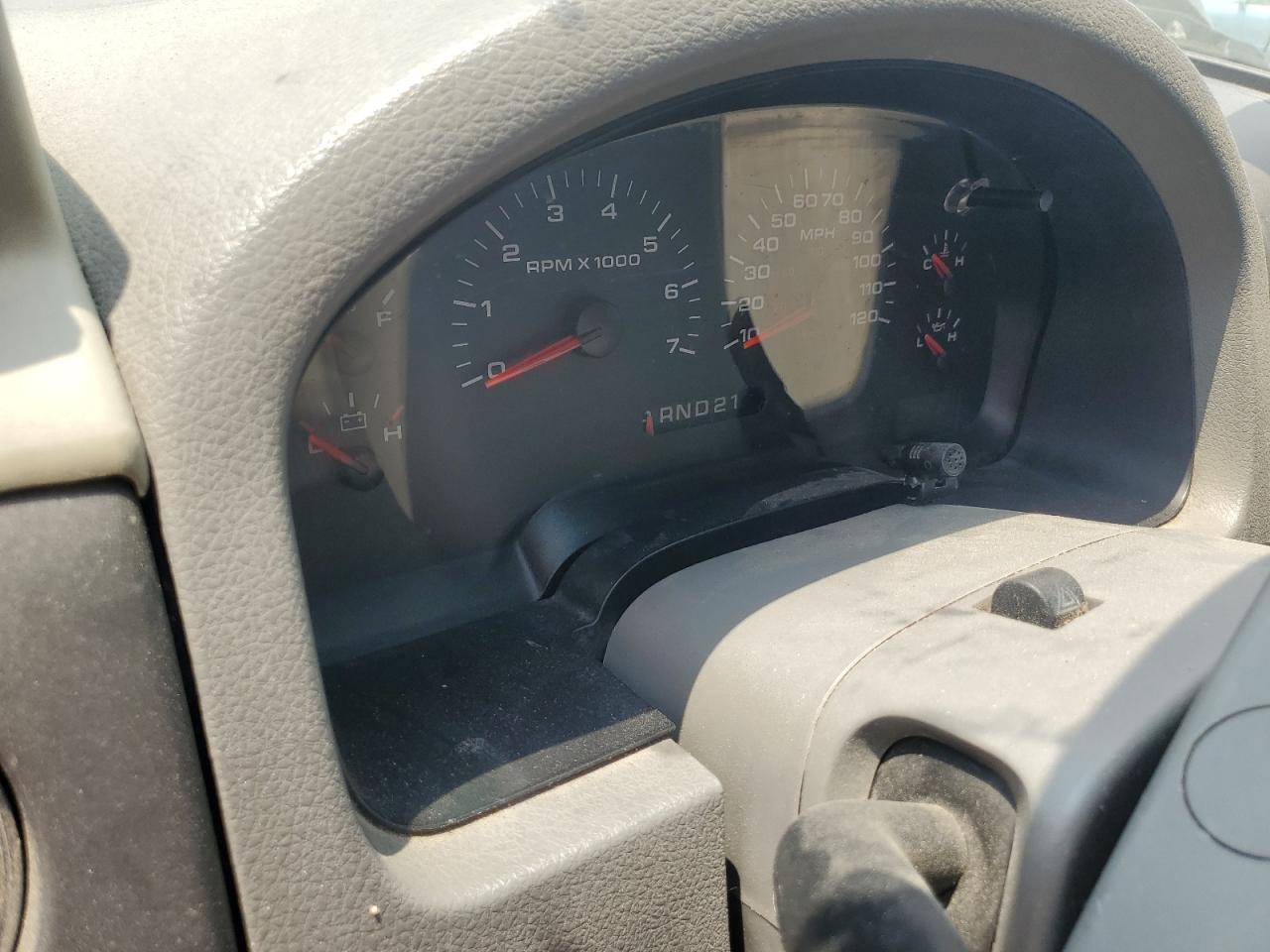 2005 Ford F150 VIN: 1FTPX12565FA38328 Lot: 63853605