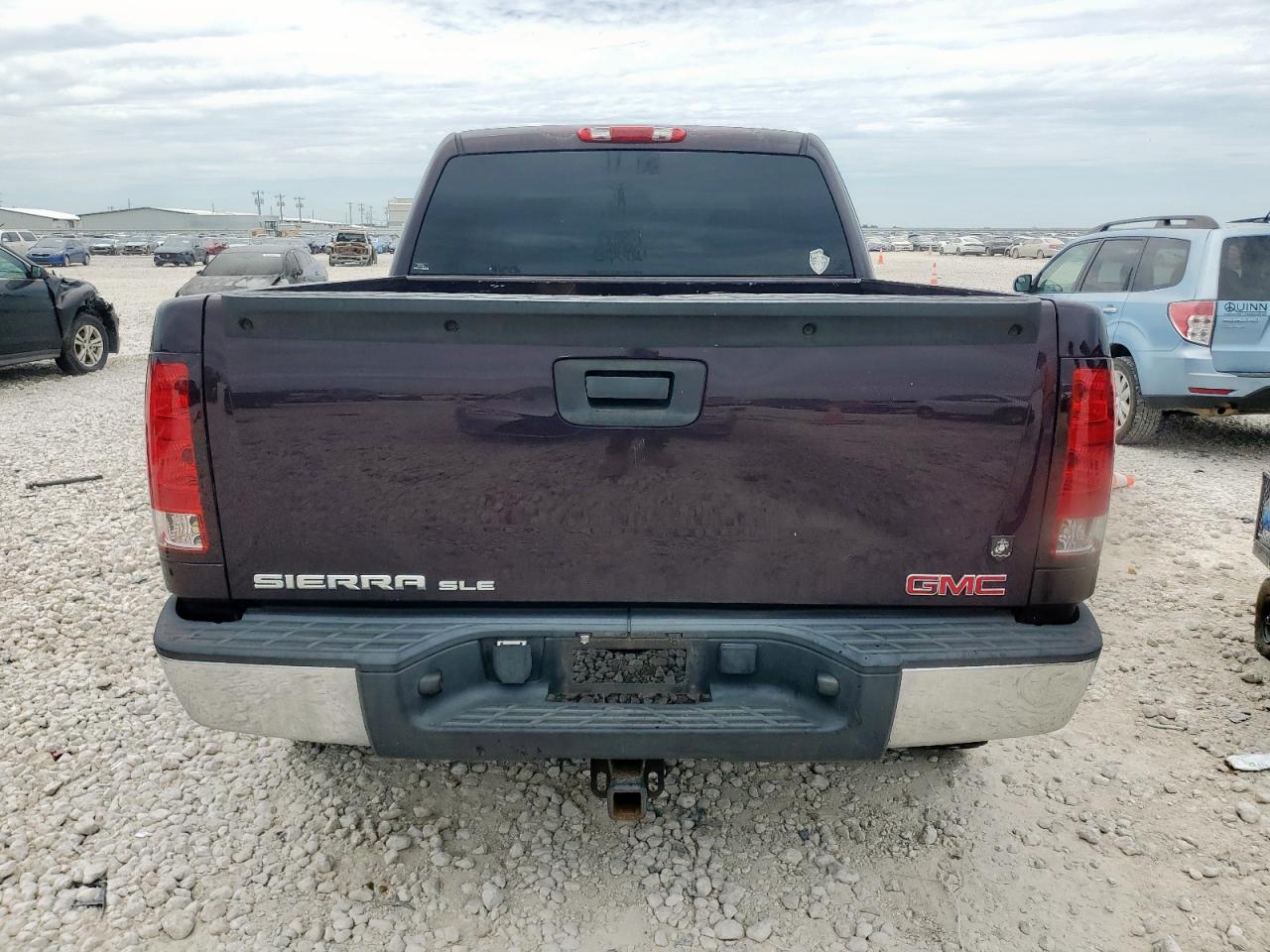 2008 GMC Sierra K1500 VIN: 2GTEK133281185681 Lot: 66300685