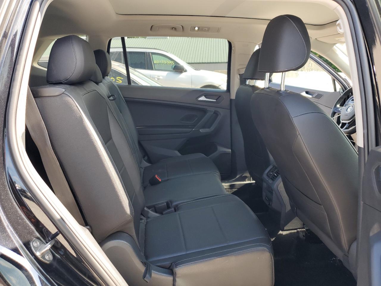 2020 Volkswagen Tiguan Se VIN: 3VV2B7AX0LM169560 Lot: 64463475