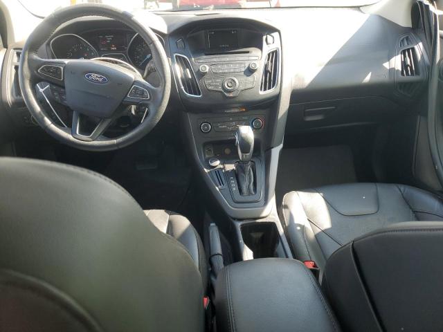  FORD FOCUS 2015 Белы