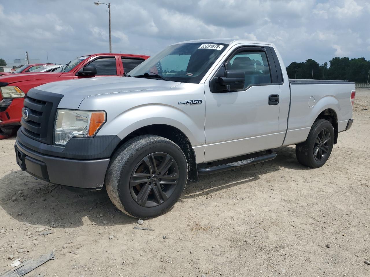 2011 Ford F150 VIN: 1FTMF1CMXBFA85868 Lot: 65291875