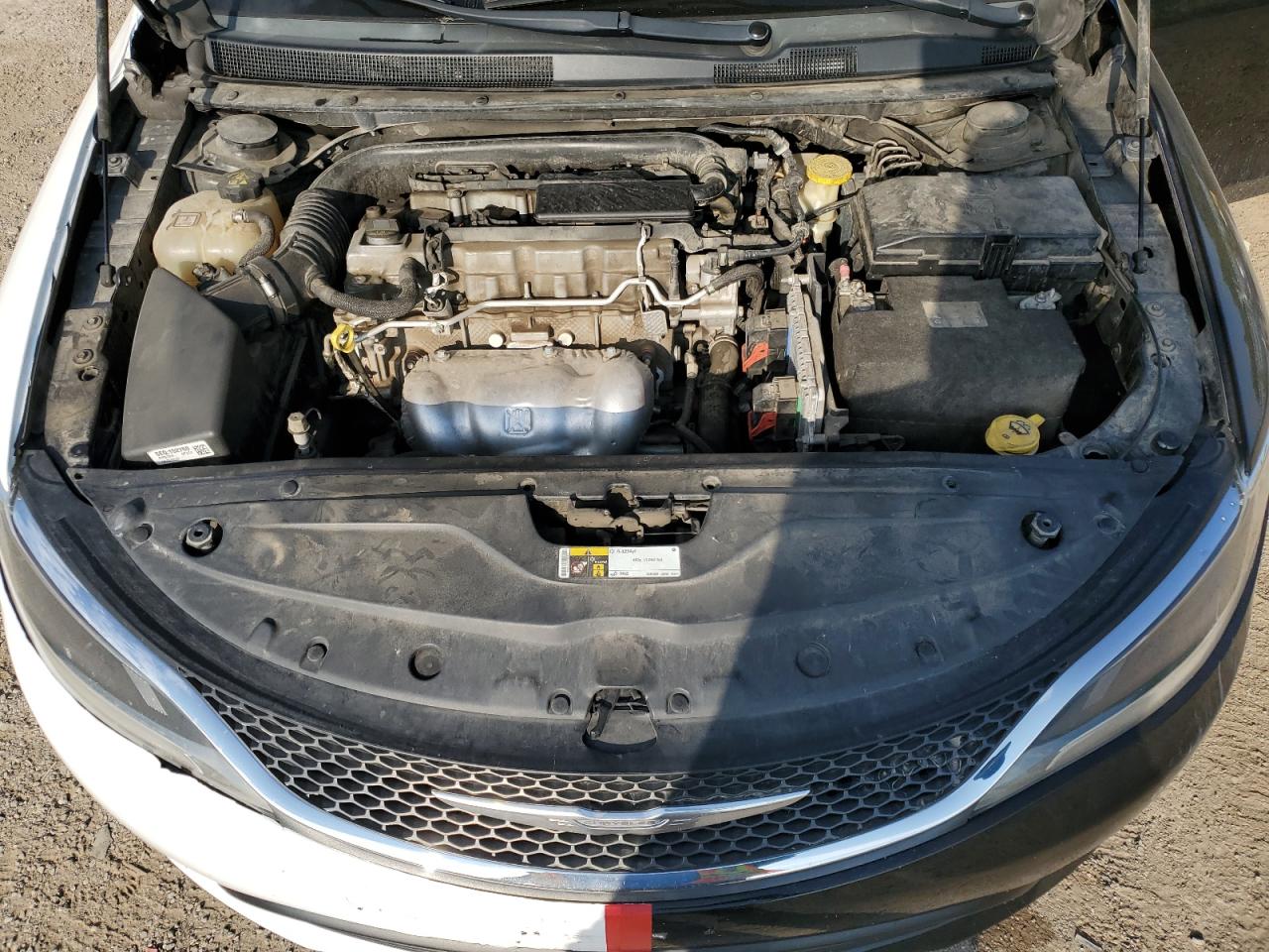 2015 Chrysler 200 Lx VIN: 1C3CCCFB1FN737318 Lot: 65138295