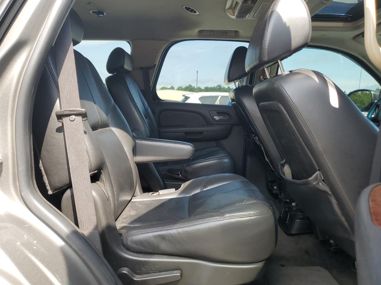 2008 Chevrolet Tahoe K1500 VIN: 1GNFK13038J118028 Lot: 64286585
