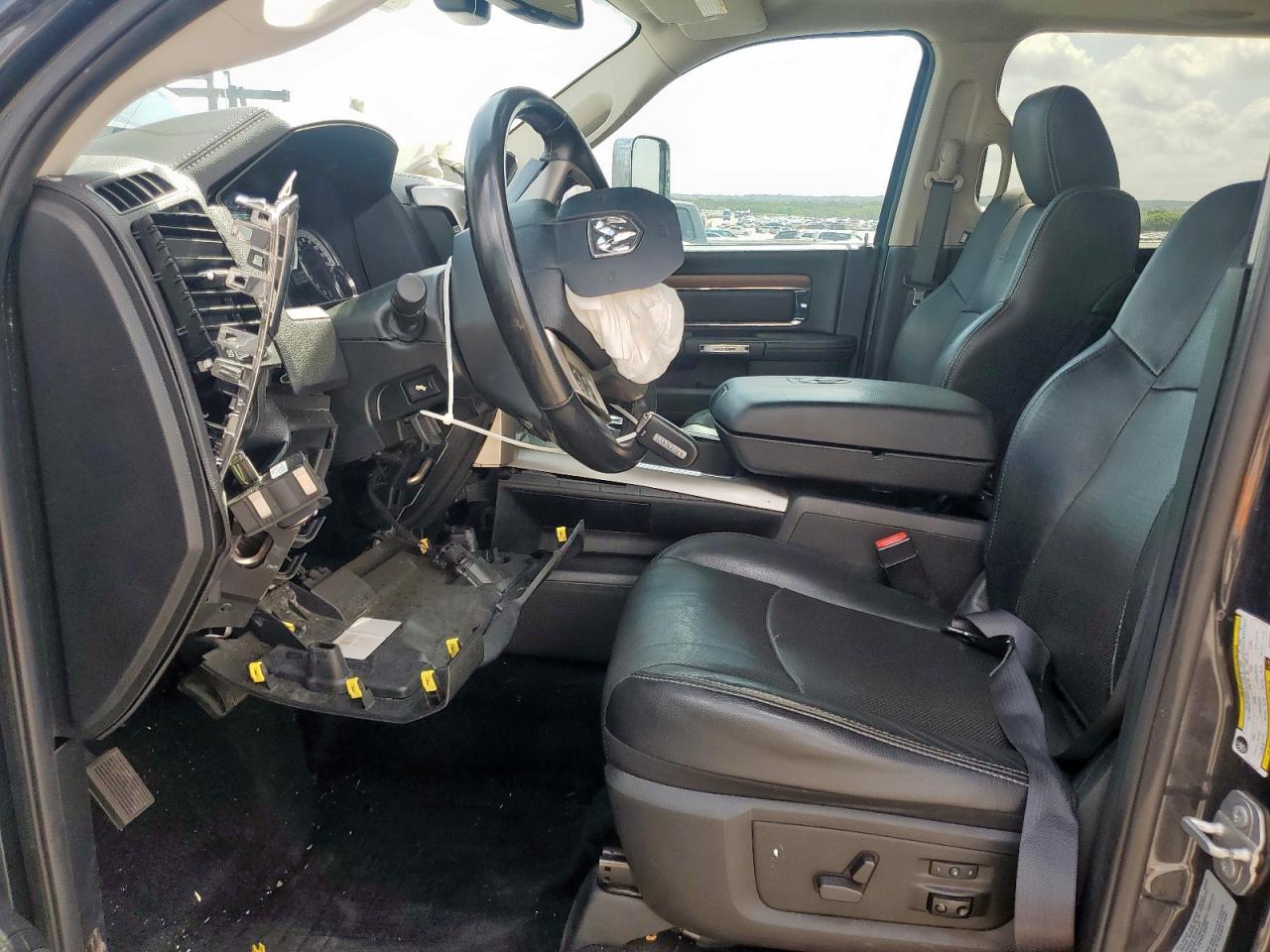 2016 Ram 2500 Laramie VIN: 3C6UR5FJ7GG358522 Lot: 64729825