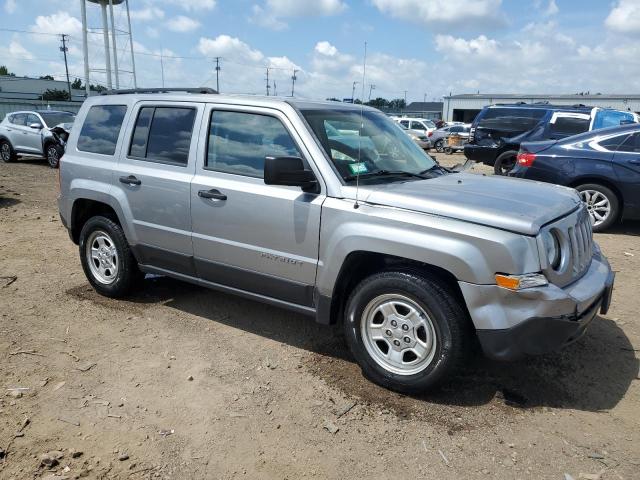  JEEP PATRIOT 2015 Srebrny