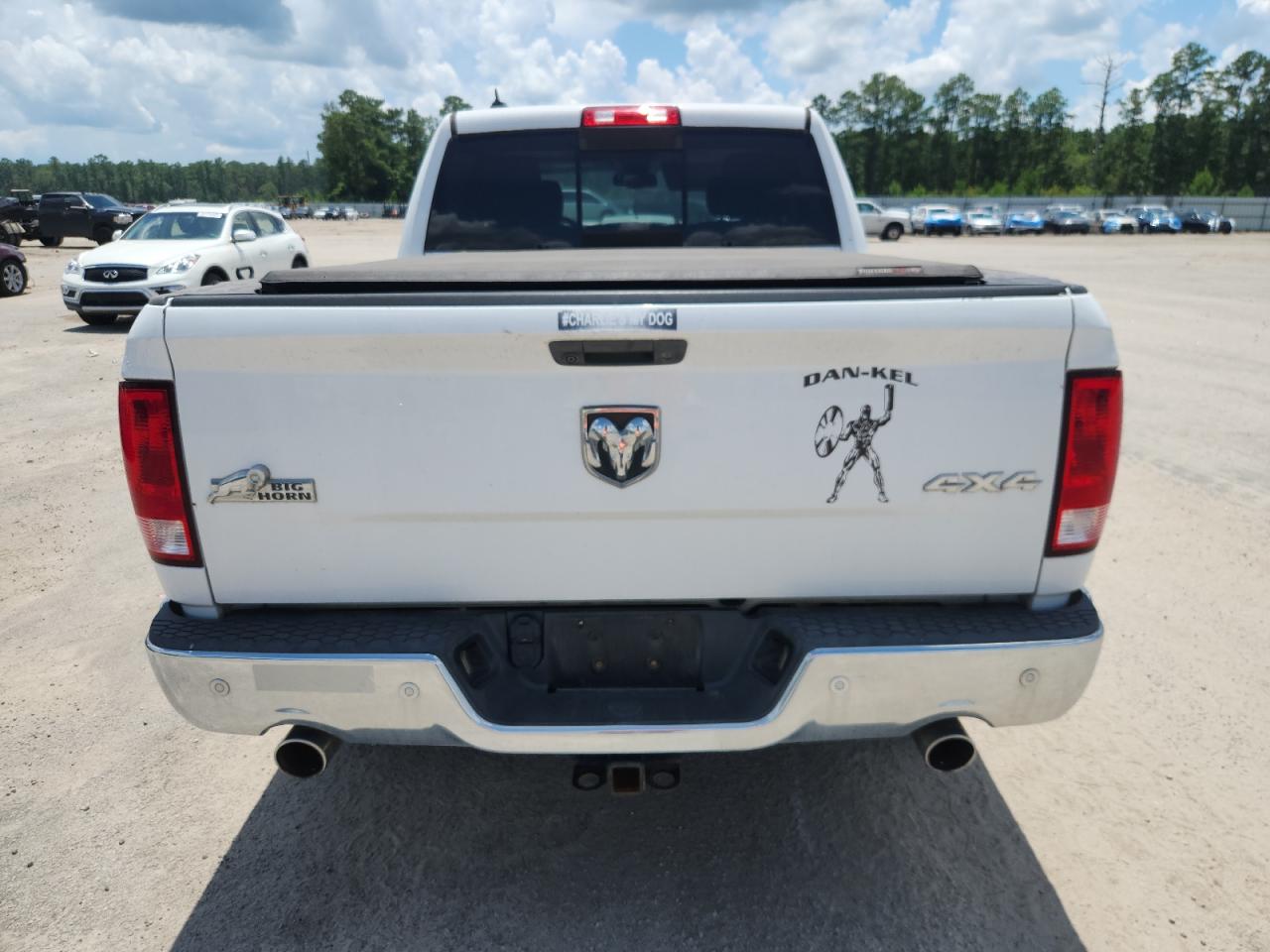 2015 Ram 1500 Slt VIN: 1C6RR7LT3FS507717 Lot: 65137075