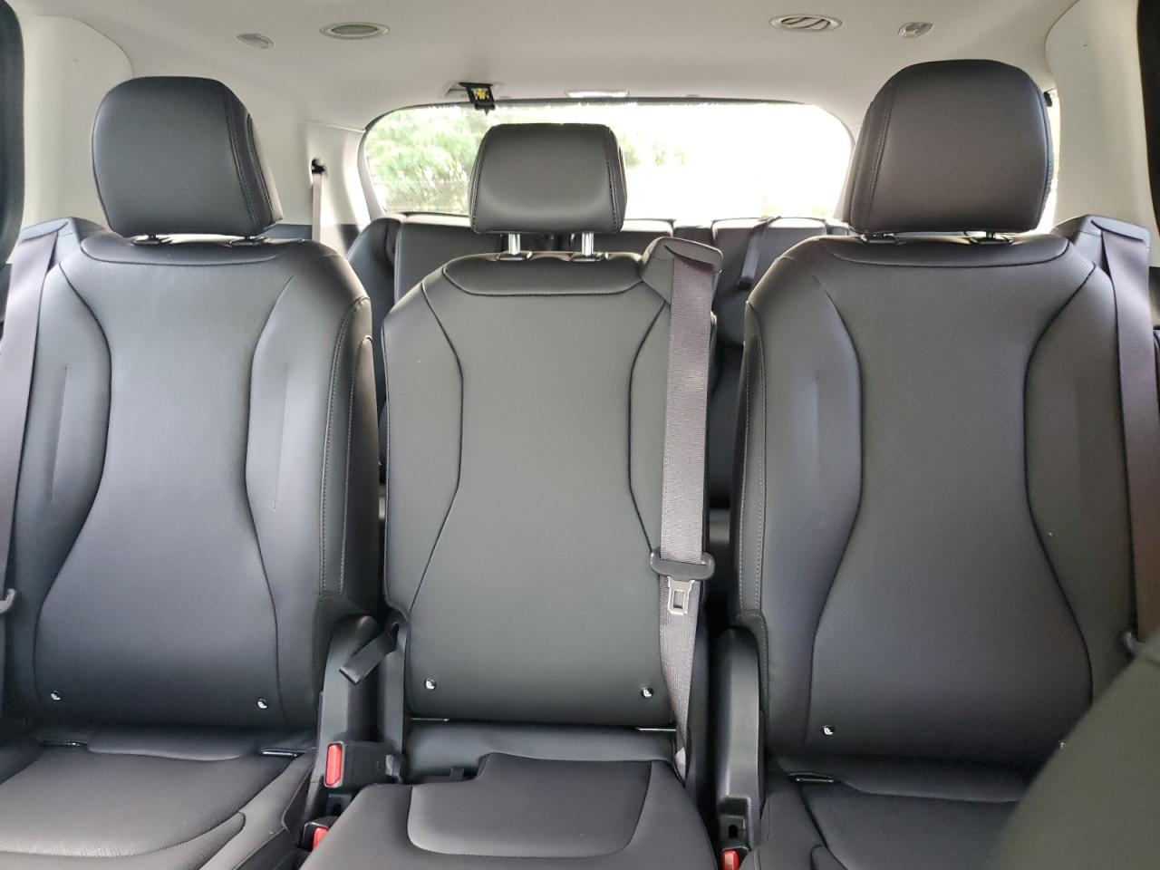 2025 Kia Carnival Sx VIN: KNDNE5K31S6518999 Lot: 64270185