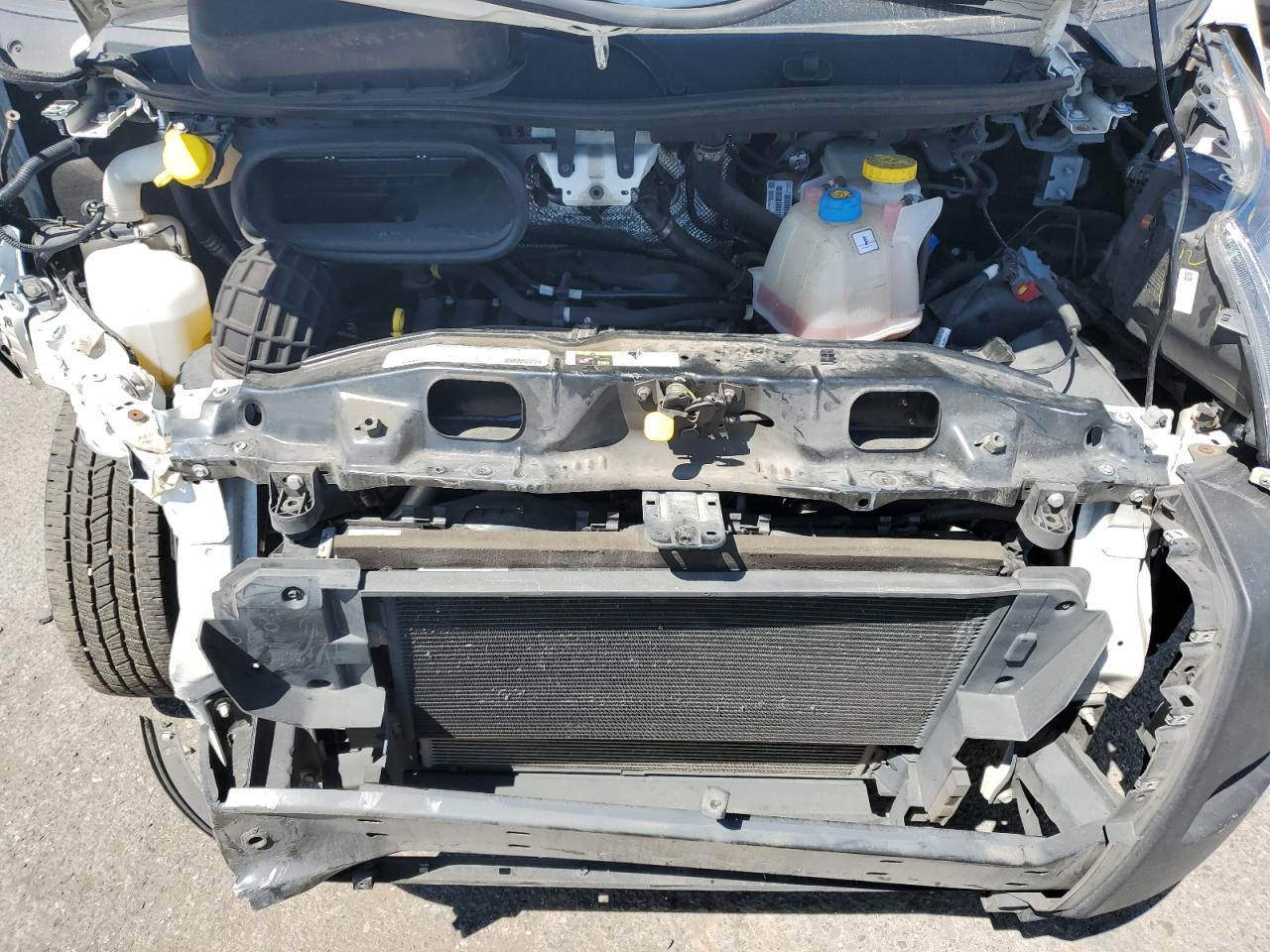 2022 Ram Promaster 2500 2500 High VIN: 3C6LRVDG8NE136048 Lot: 63233105