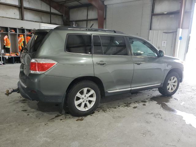 Parquets TOYOTA HIGHLANDER 2013 Zielony