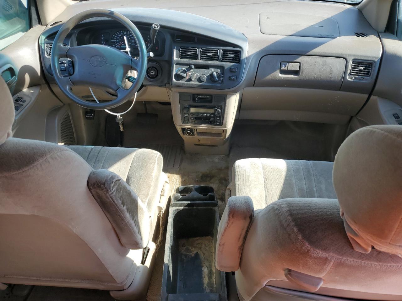 2000 Toyota Sienna Ce VIN: 4T3GF19C9YU300109 Lot: 64864685