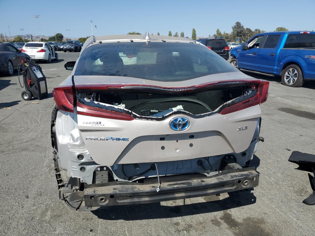 2020 Toyota Prius Prime Le VIN: JTDKARFP3L3129108 Lot: 65047325