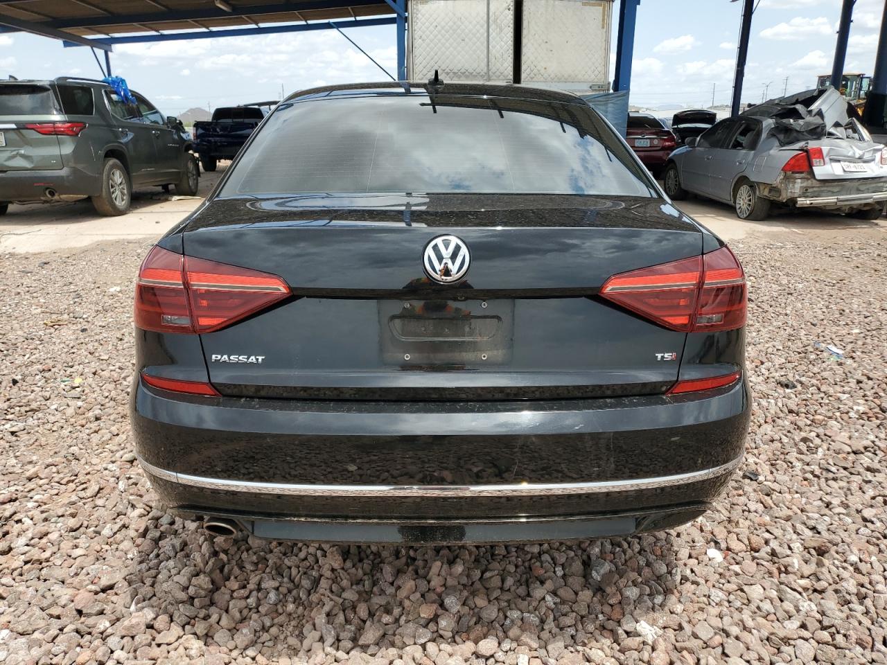 2018 Volkswagen Passat S VIN: 1VWAA7A30JC000743 Lot: 65273705