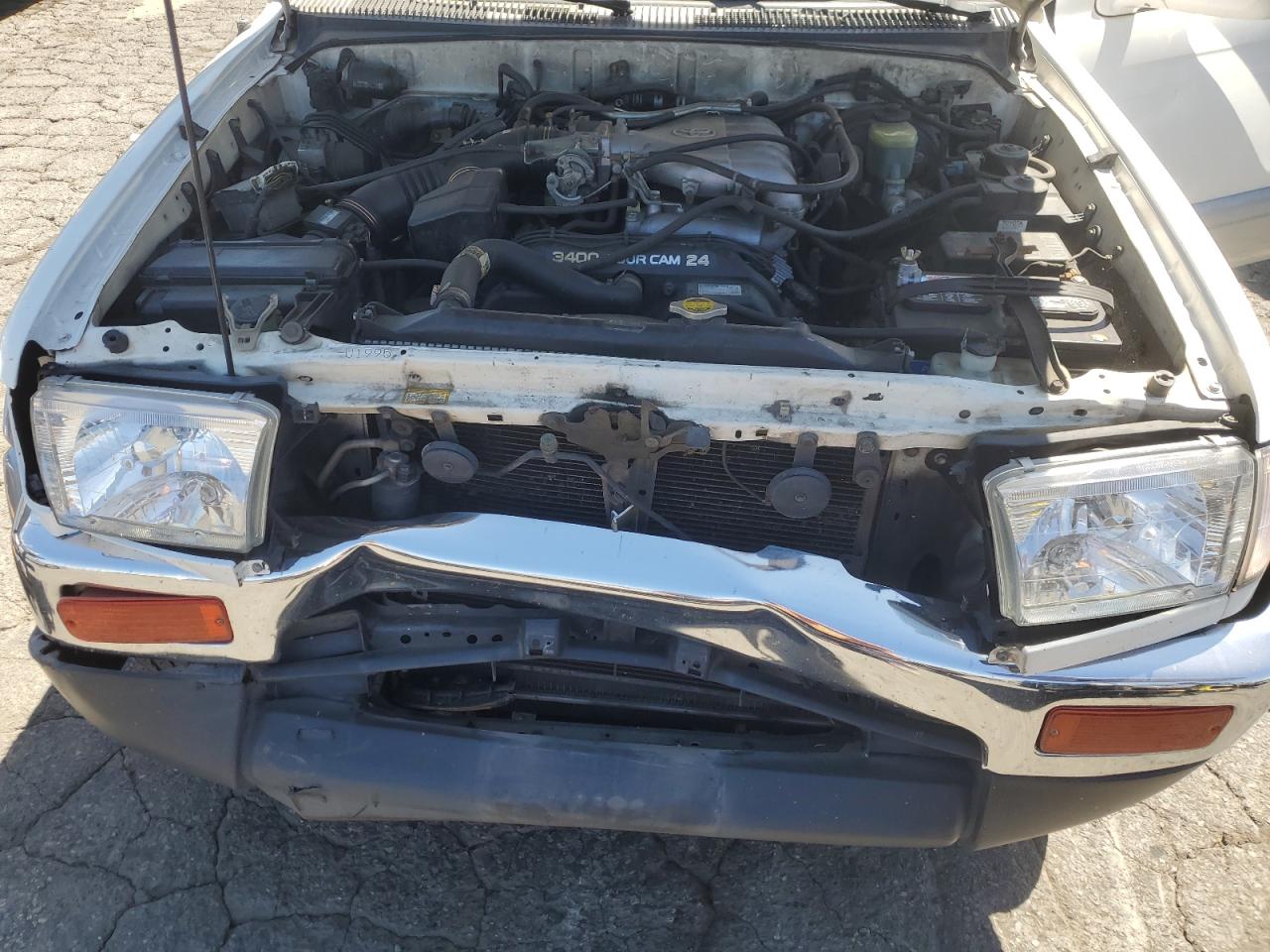 1998 Toyota 4Runner Limited VIN: JT3GN87R4W0077101 Lot: 63057125