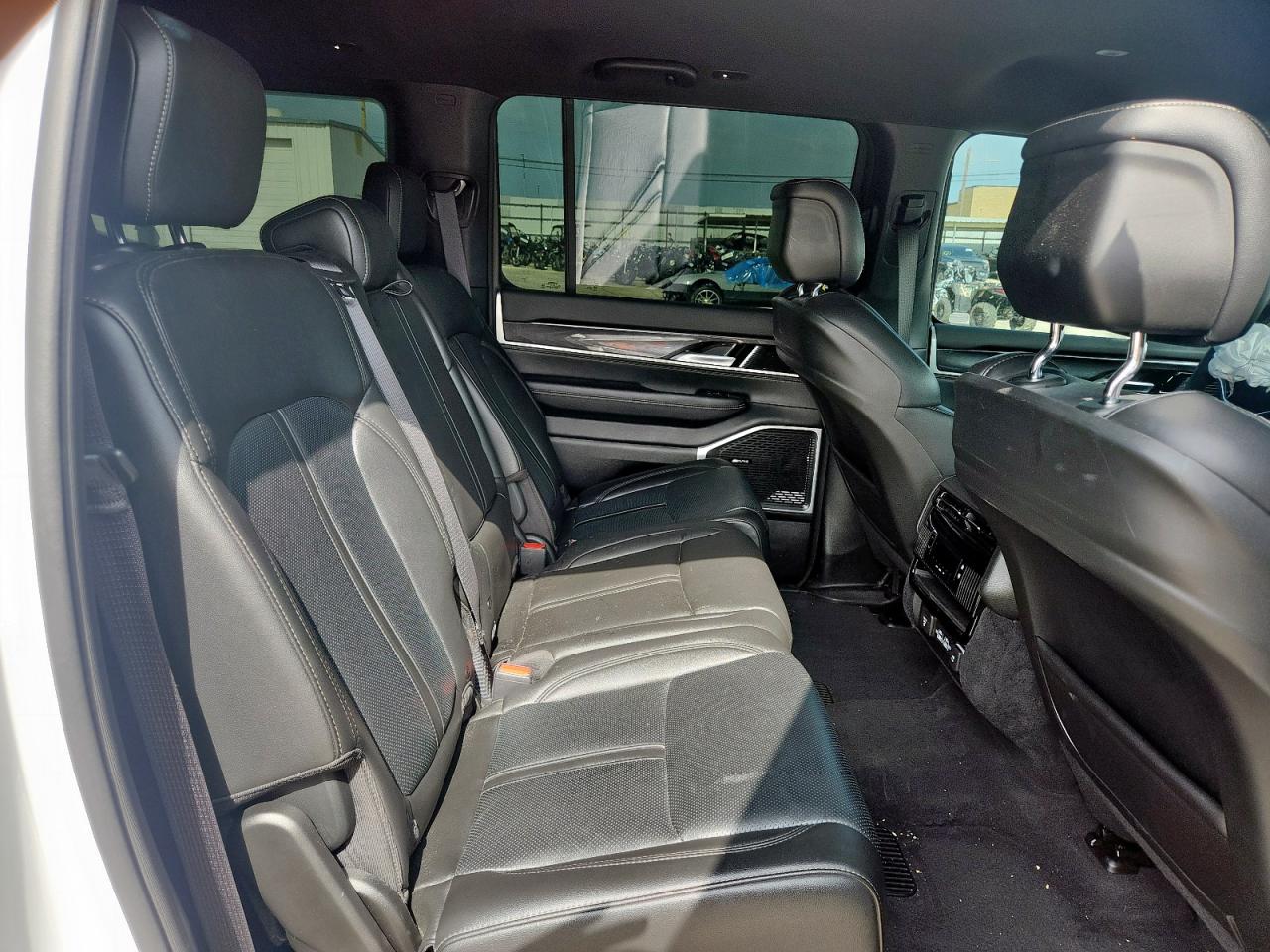 2024 Jeep Wagoneer Series I VIN: 1C4SJUAP5RS142032 Lot: 63754635