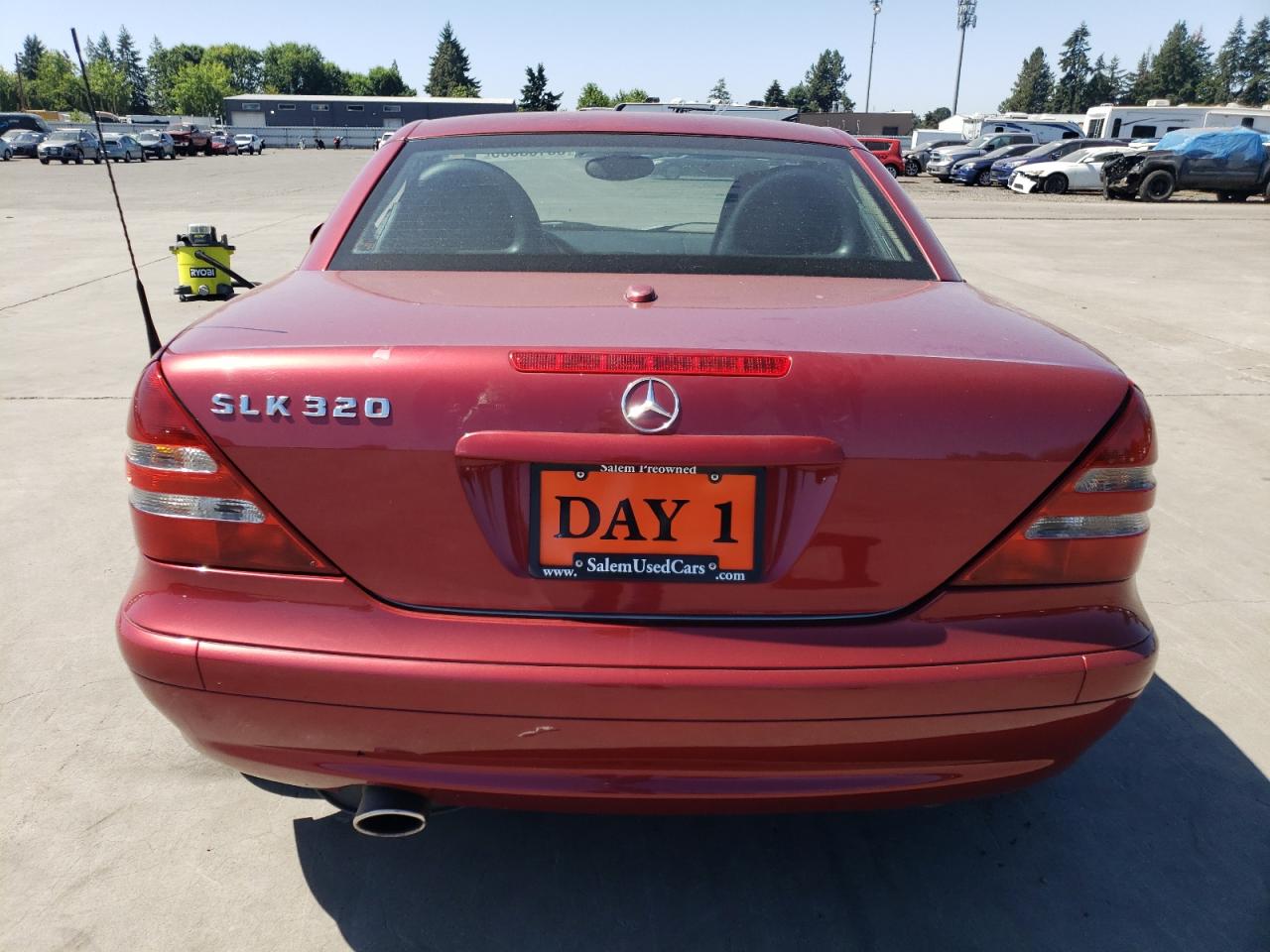 2001 Mercedes-Benz Slk 320 VIN: WDBKK65F41F197285 Lot: 65163685