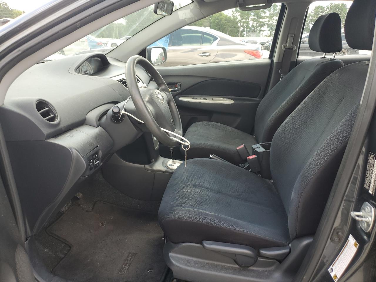 2007 Toyota Yaris VIN: JTDBT923871074492 Lot: 63532945