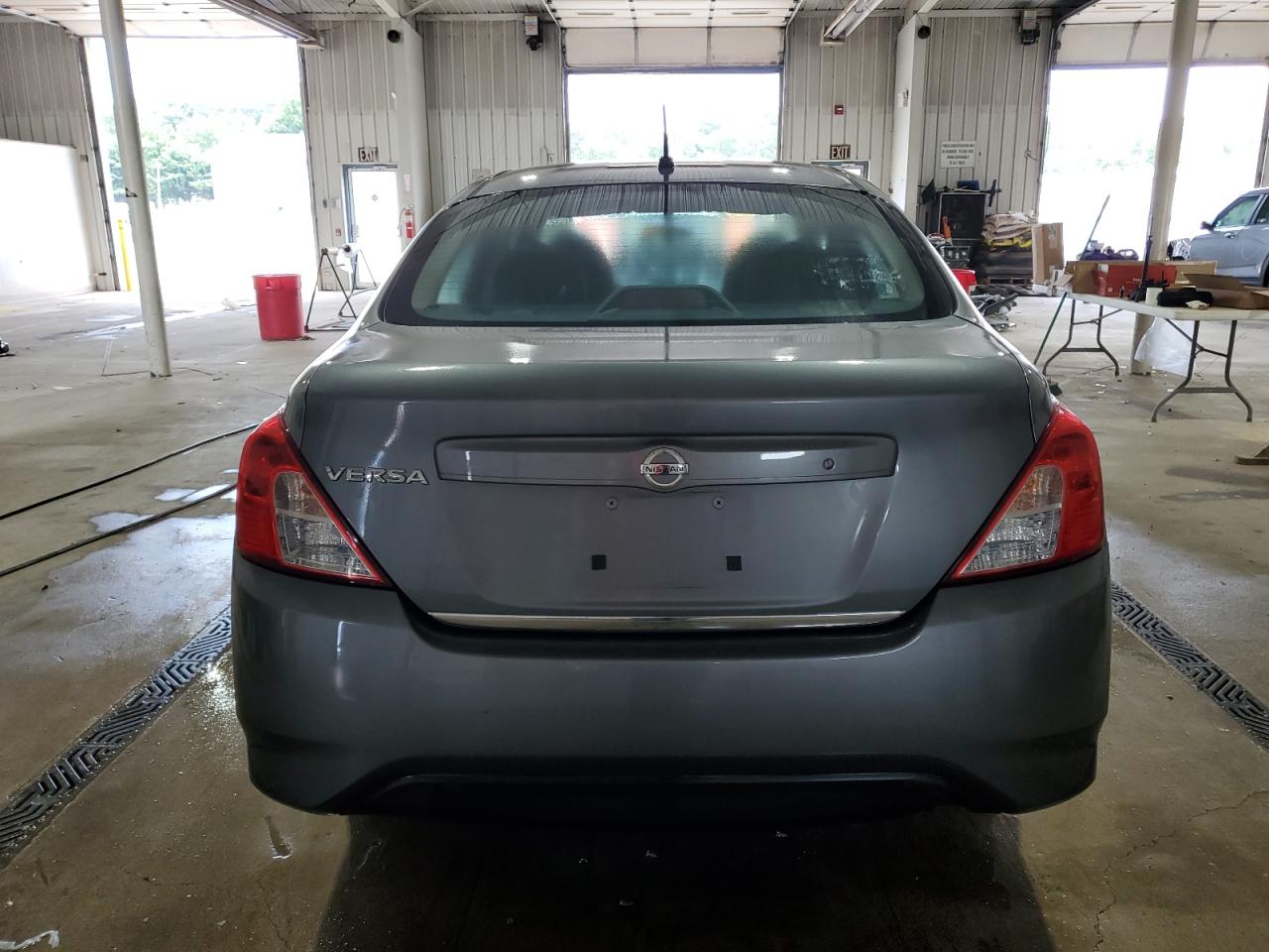 2016 Nissan Versa S VIN: 3N1CN7AP7GL913826 Lot: 62987695