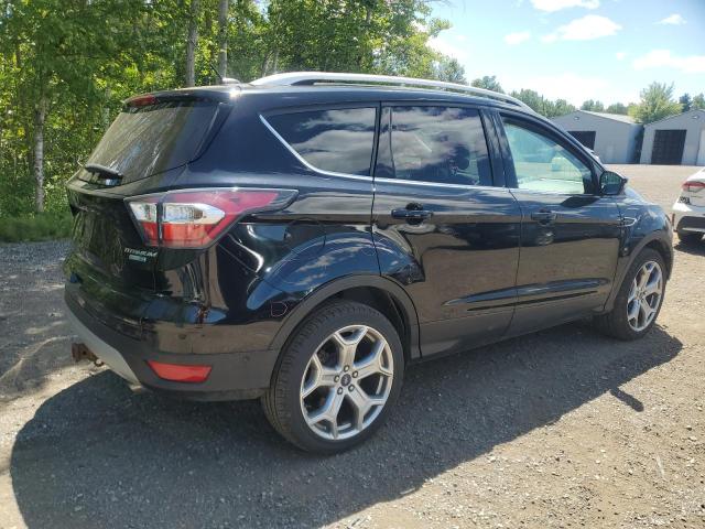  FORD ESCAPE 2017 Czarny