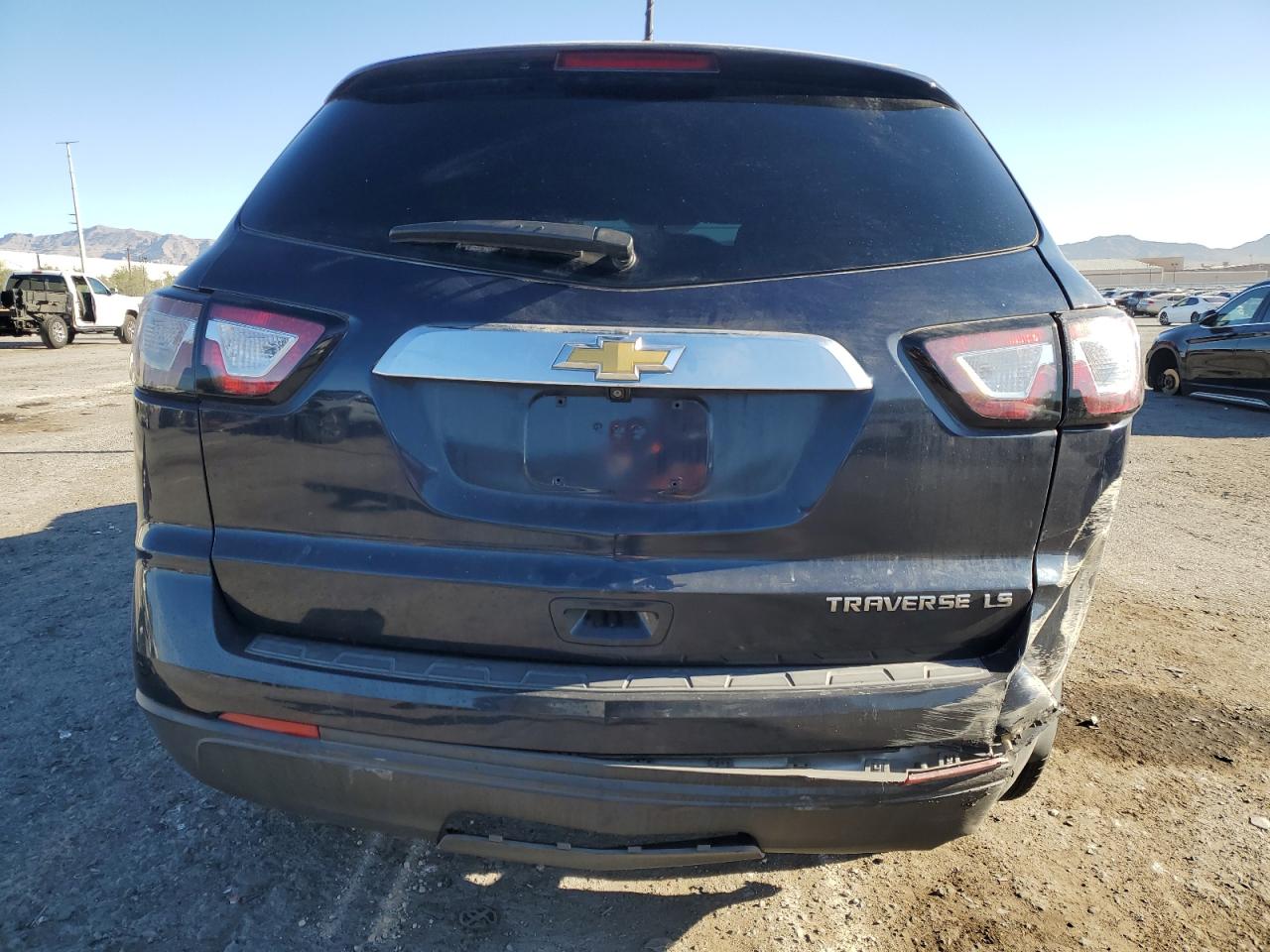2016 Chevrolet Traverse Ls VIN: 1GNKRFED7GJ260498 Lot: 66540595