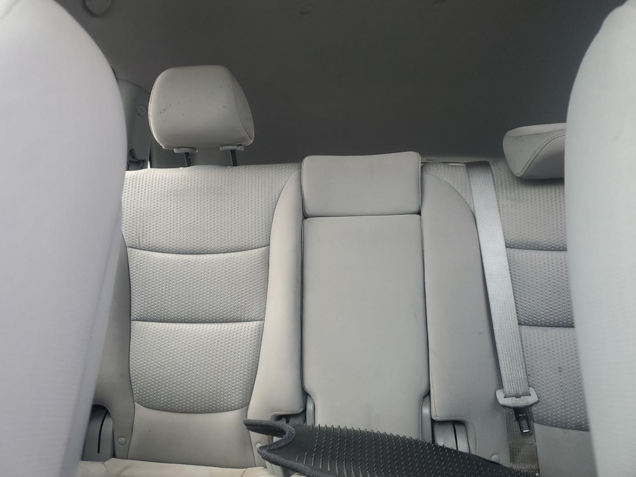 2012 Kia Sorento Base VIN: 5XYKTCA67CG266585 Lot: 63382985