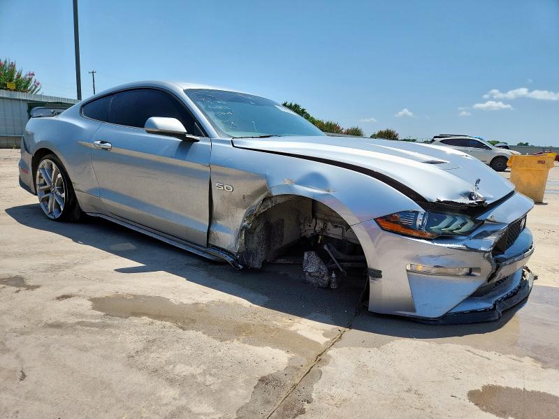  FORD MUSTANG 2022 Srebrny