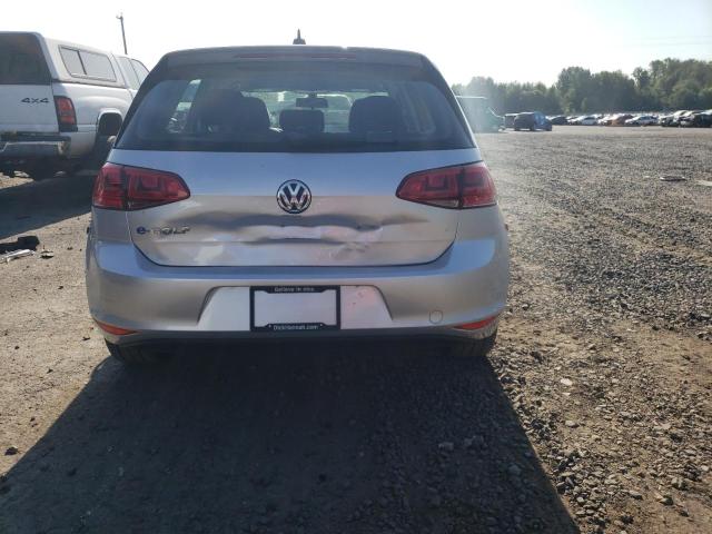 Hatchbacks VOLKSWAGEN GOLF 2016 Srebrny