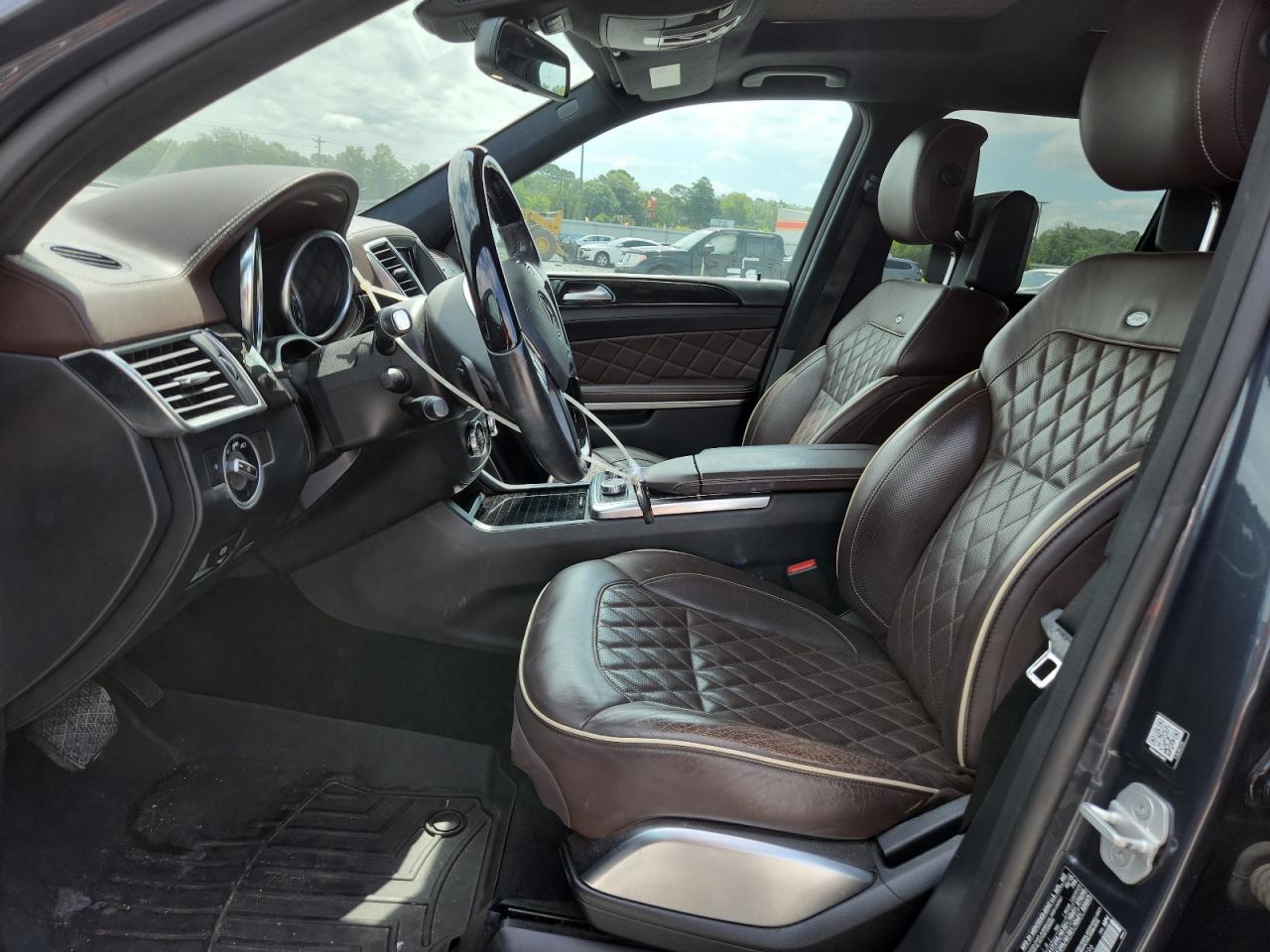 2016 Mercedes-Benz Gl 550 4Matic VIN: 4JGDF7DE8GA667896 Lot: 64553175