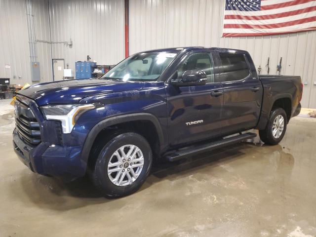  TOYOTA TUNDRA 2023 Granatowy