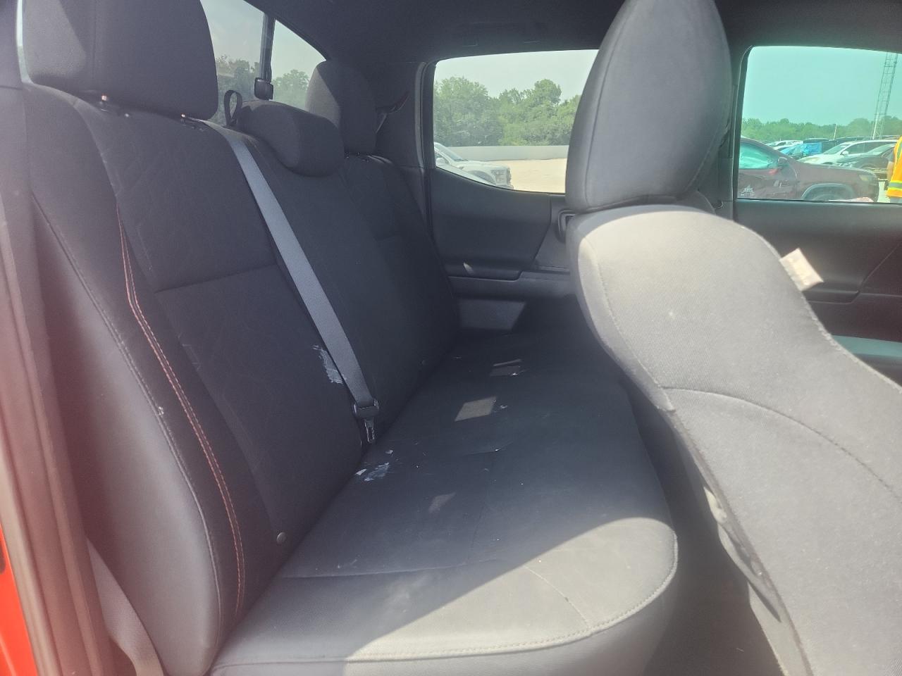 2016 Toyota Tacoma Double Cab VIN: 3TMCZ5AN5GM036428 Lot: 65459355