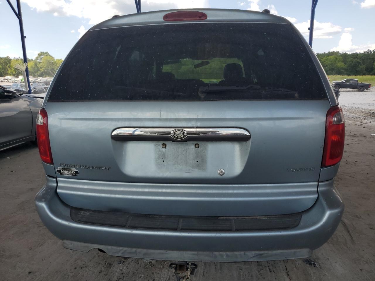 2005 Chrysler Town & Country Touring VIN: 2C8GP54L55R284507 Lot: 65032505