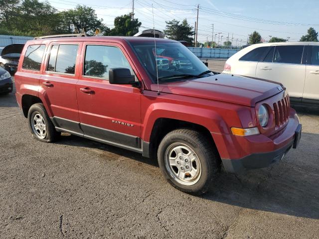 Parquets JEEP PATRIOT 2015 Czerwony