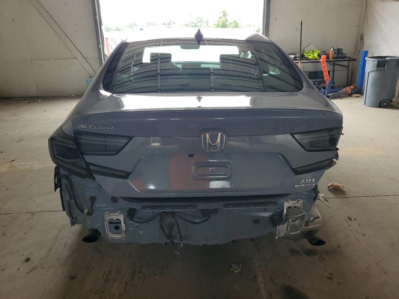 2022 Honda Accord Touring VIN: 1HGCV2F97NA018014 Lot: 63134485