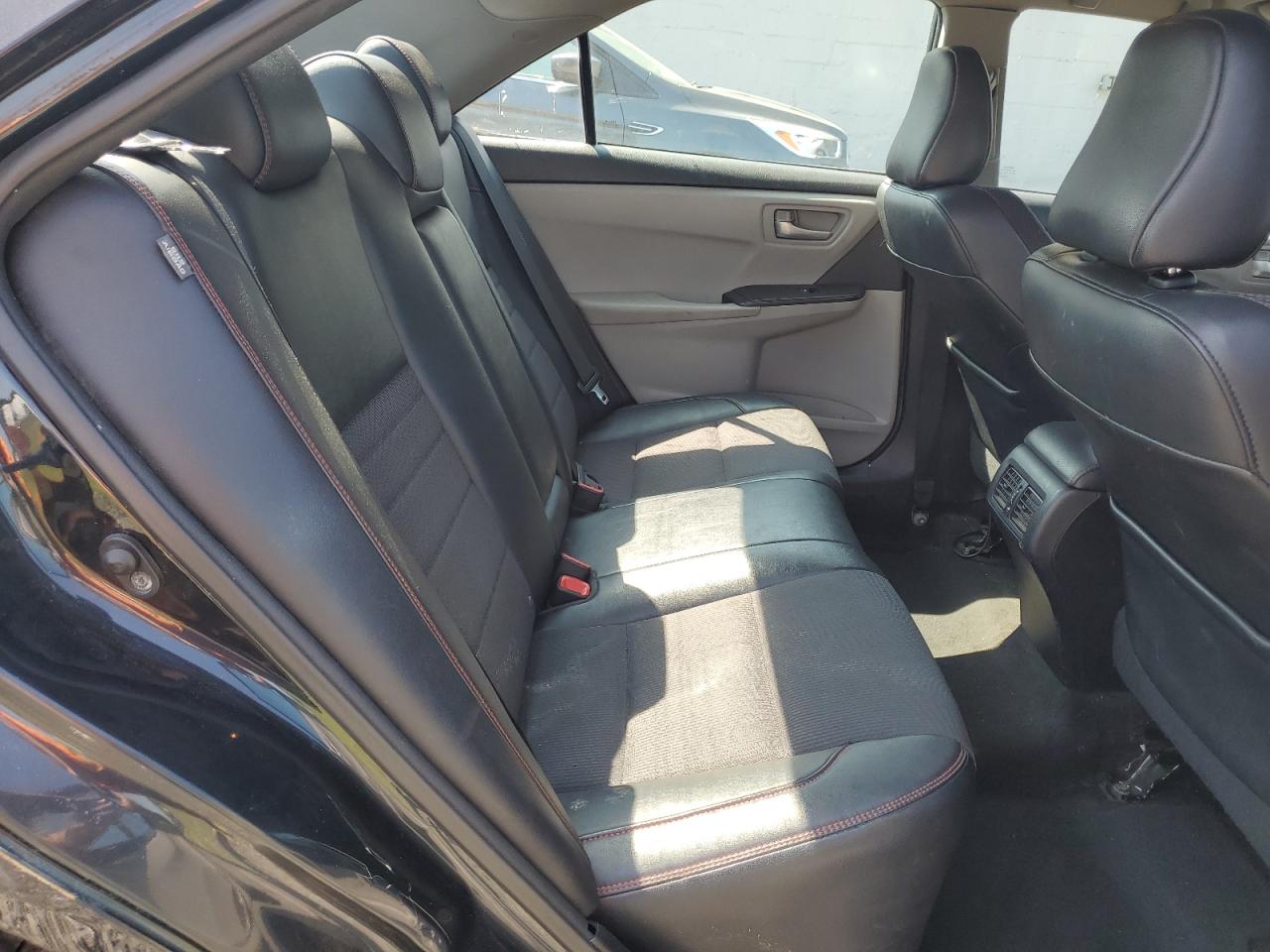 2017 Toyota Camry Le VIN: 4T1BF1FKXHU274960 Lot: 65674895