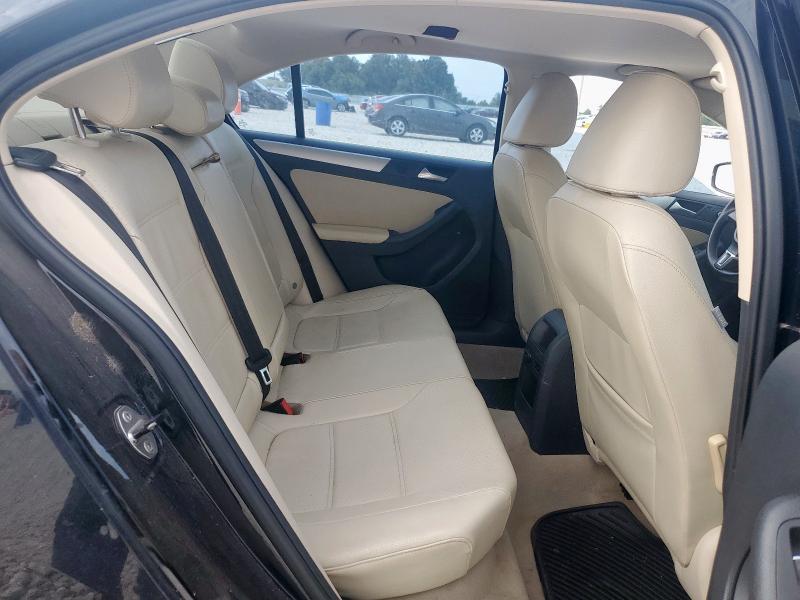 Фото: 3VWDX7AJ5DM450482