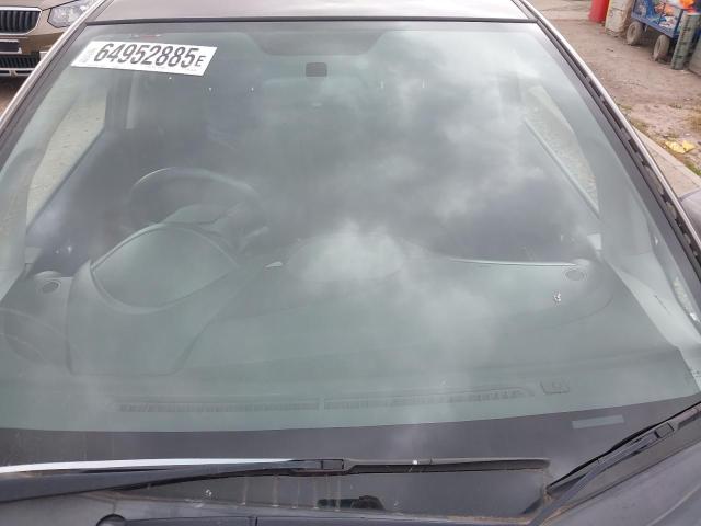 2015 HONDA JAZZ ES +