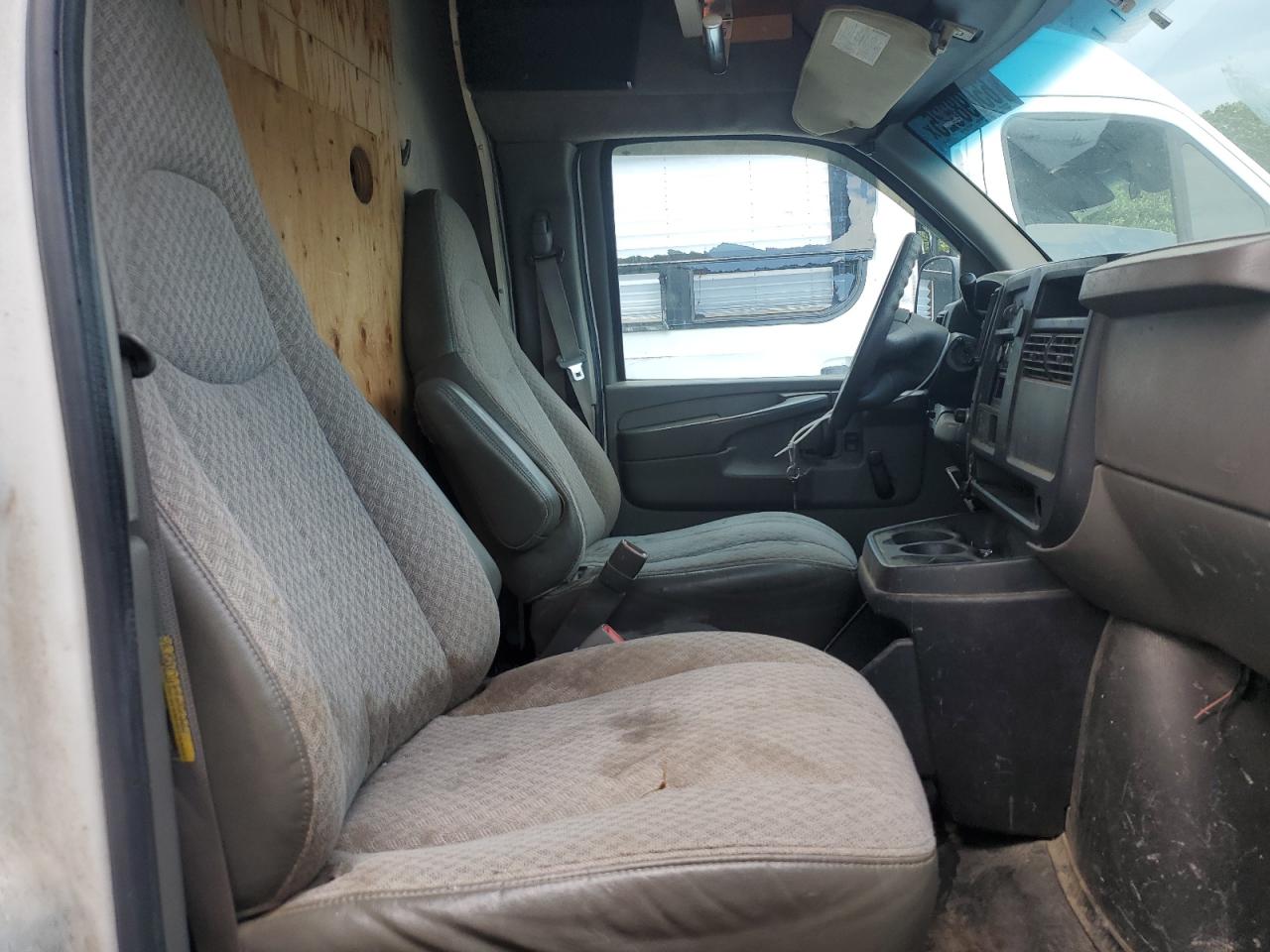 2004 Chevrolet Express G3500 VIN: 1GBHG31UX41150722 Lot: 65098825